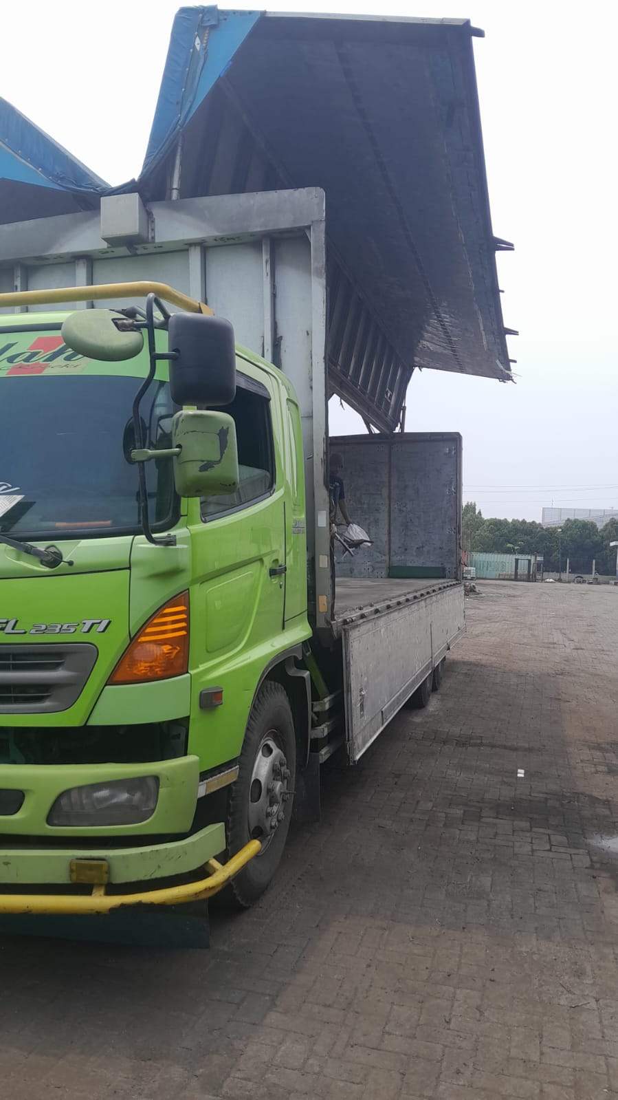 Jasa angkutan barang jakarta timur